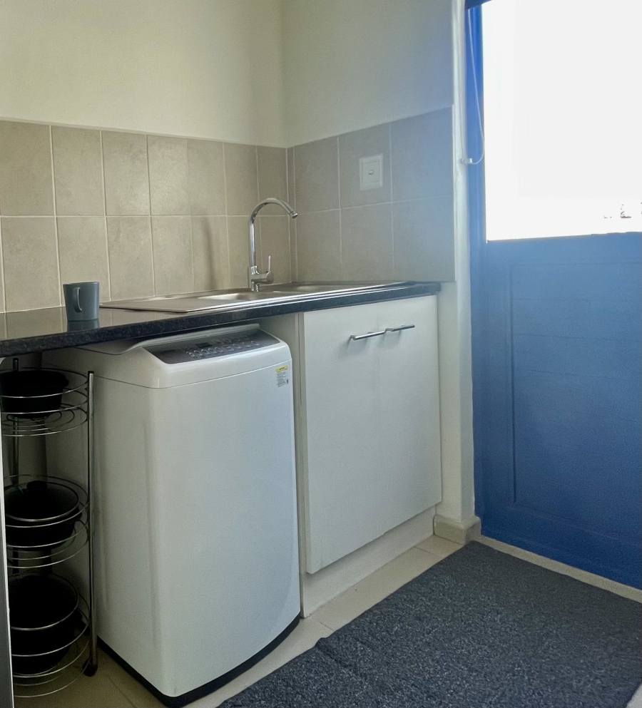 3 Bedroom Property for Sale in Blue Lagoon Western Cape